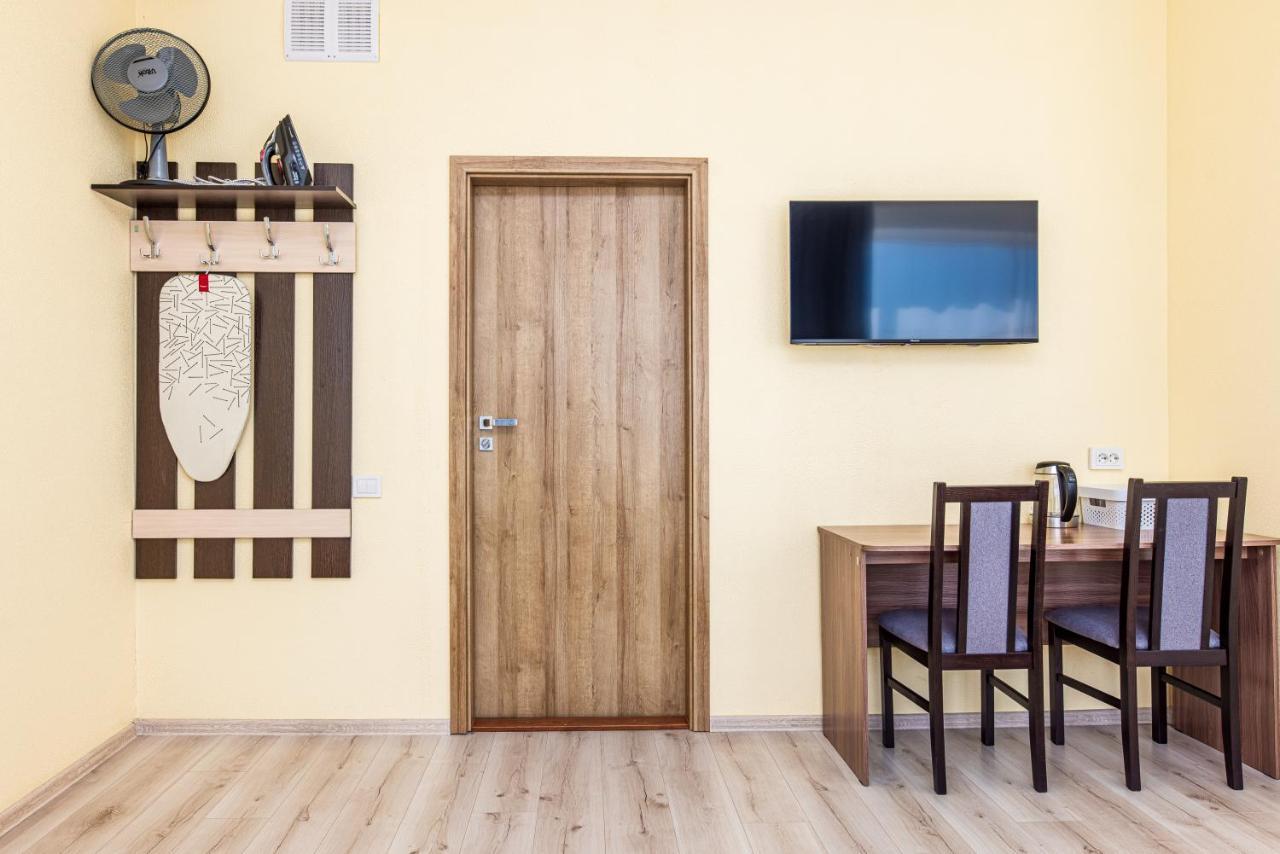 Hotel Sveciu Namai Pajuryje Palanga Exterior foto